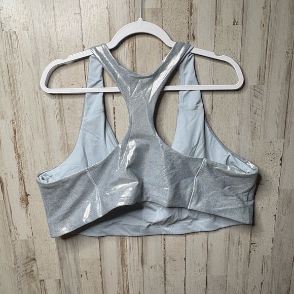 Old Navy Med-Support PowerSoft Racerback Sports Bra Blue Iced Mosaic Sz 4X - Picture 4 of 9